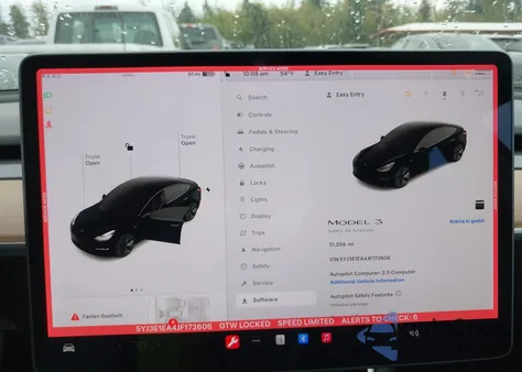 2018 Tesla Model 3 Long Range/Mid Range z USA, uszkodzony, nr VIN 5YJ3E1EA4JF172606